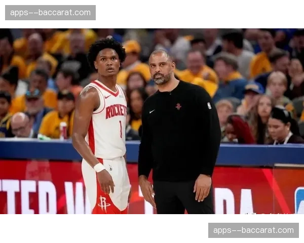 火箭场均助攻27.5次联盟第十 团队传导球创造机会